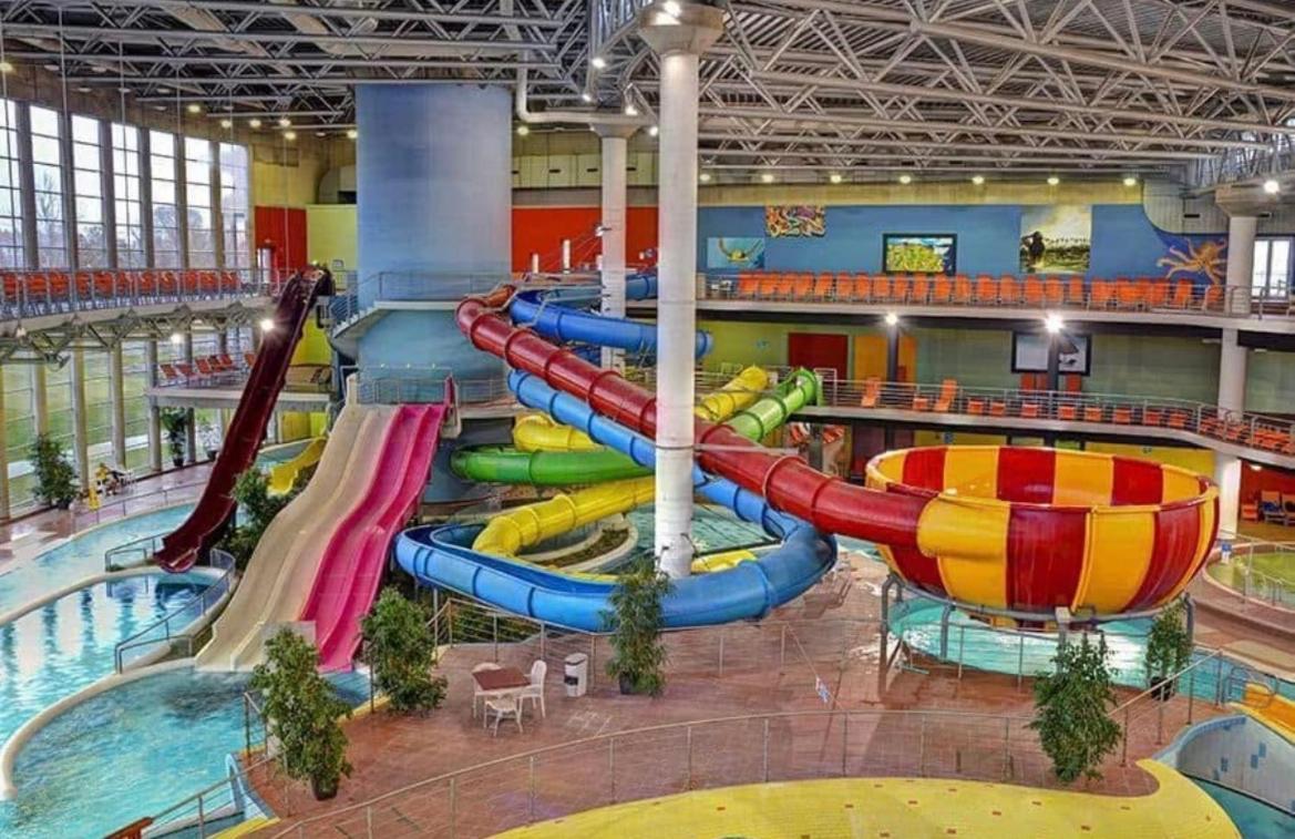 Downtown Dream Apartmans Сегед Екстериор снимка
