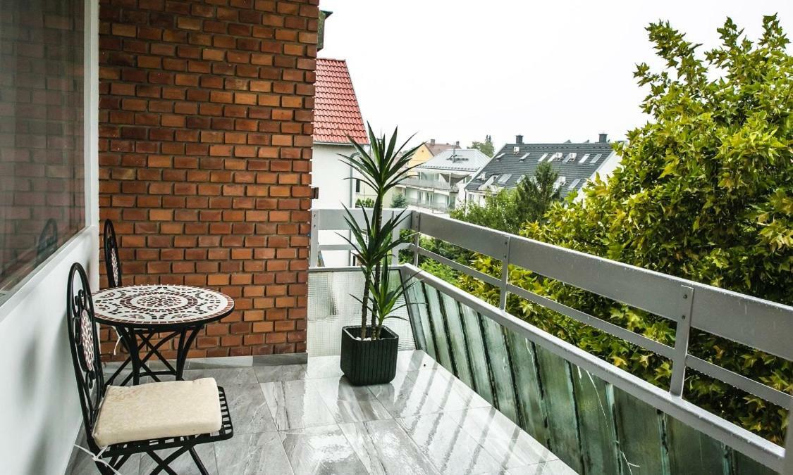 Downtown Dream Apartmans Сегед Екстериор снимка
