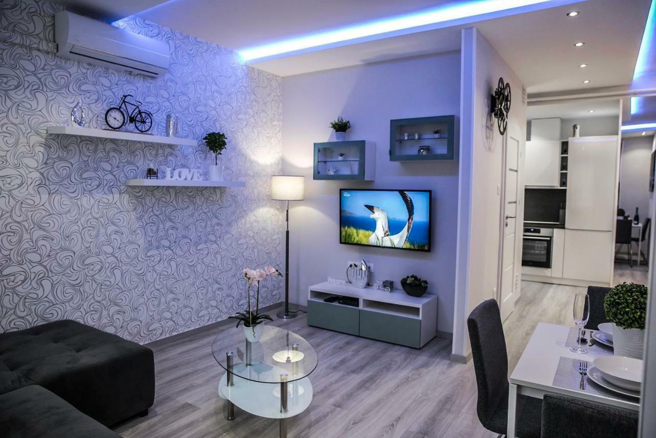 Downtown Dream Apartmans Сегед Екстериор снимка